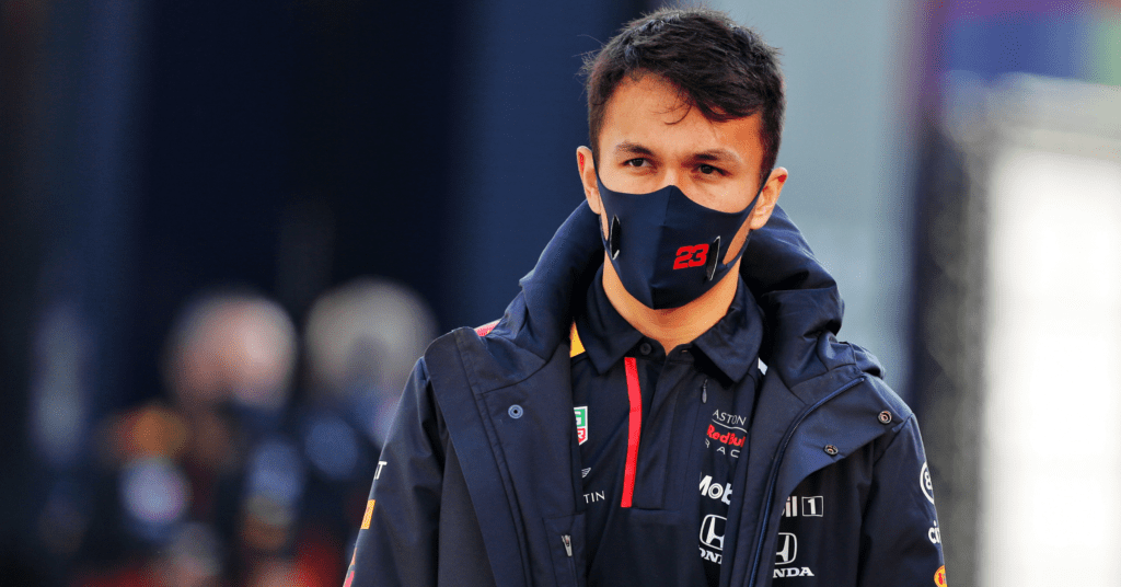 Villeneuve Thinks Albon Is Only Keeping His Seat Because He's Thai © XPB Image